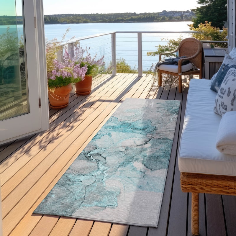 Machine Washable Indoor/ Outdoor Abstract Chantille Rug