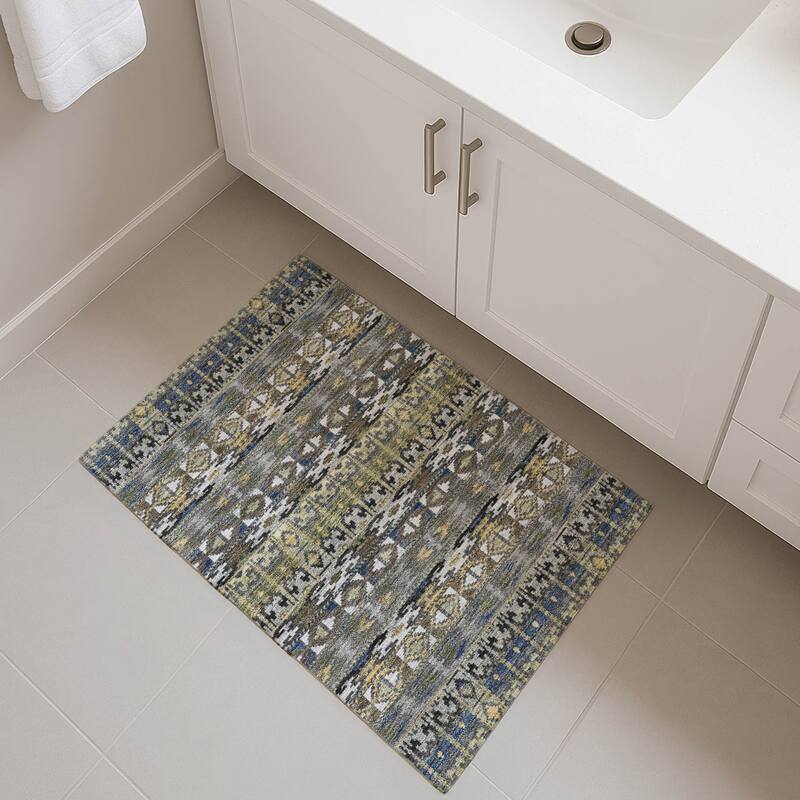 Machine Washable Indoor/ Outdoor Global Haswell Chantille Rug