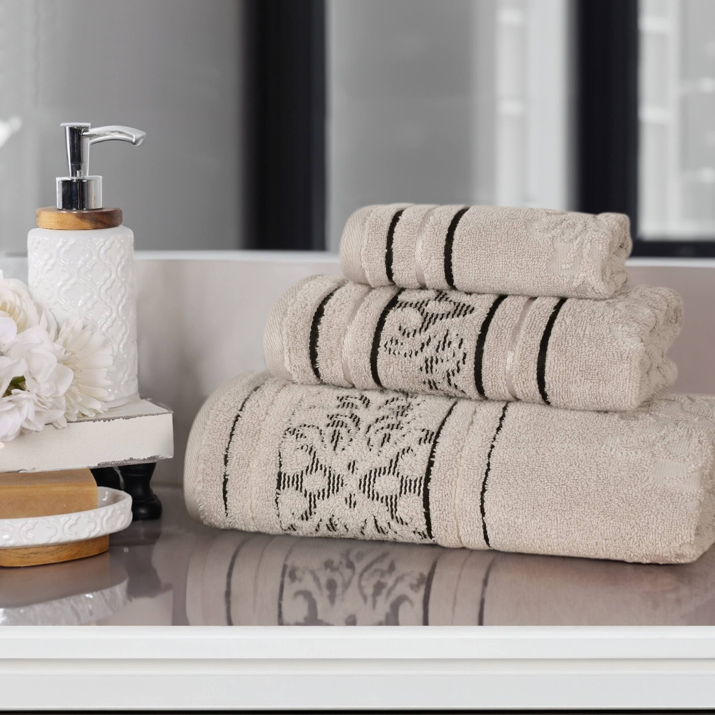Superior Sadie Zero Twist Cotton Floral Jacquard 3 Piece Towel Set