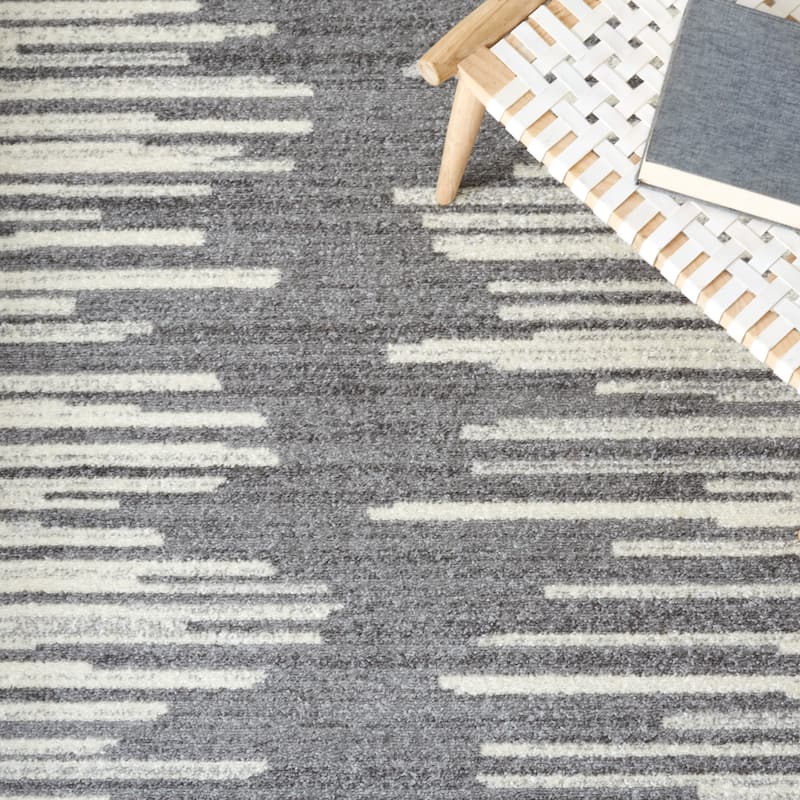 SAFAVIEH Tulum Louvenia Abstract Stripe Rug