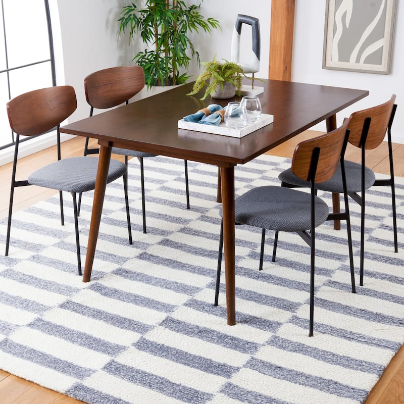 SAFAVIEH Handmade Vermont Cristy New Zealand Wool Rug