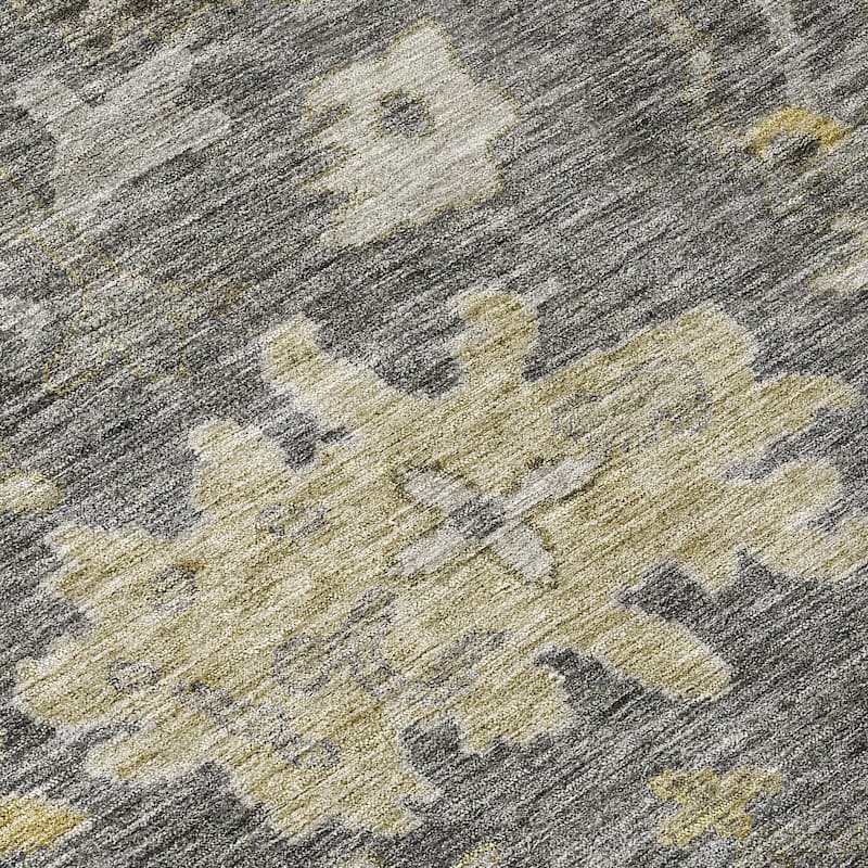 Machine Washable Indoor/ Outdoor Vintage Traditional Chantille Rug