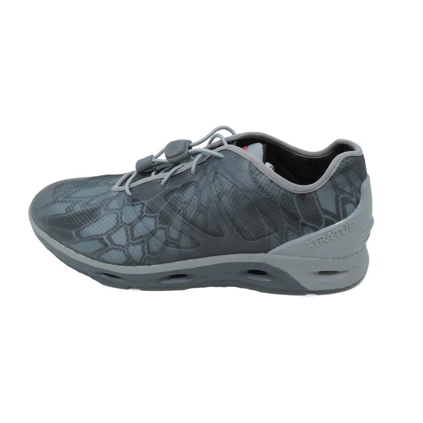 mens water shoes size 13