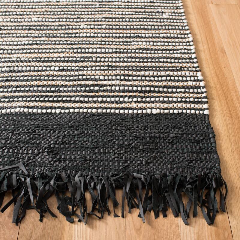 SAFAVIEH Handmade Vintage Boho Leather Zhanna Modern Stripe Leather Rug with Fringe