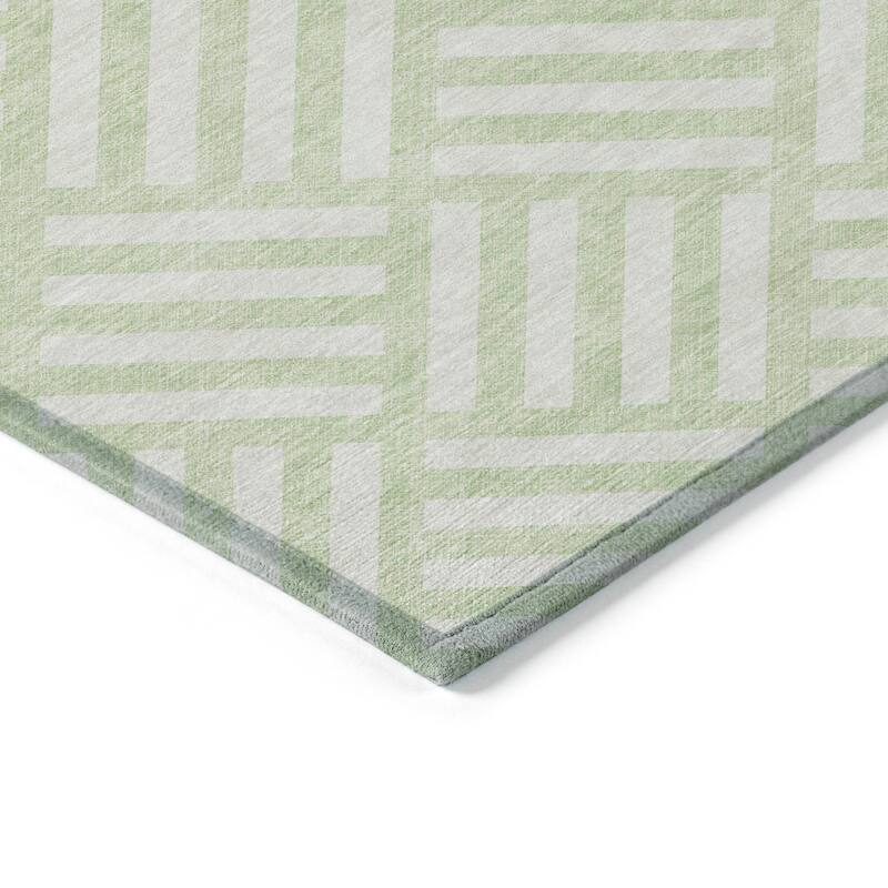 Machine Washable Indoor/ Outdoor Chantille Contemporary Geo Rug