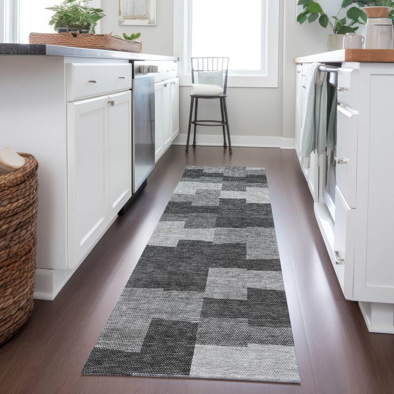 Machine Washable Indoor/ Outdoor Chantille Modern Blocks Rug - Gray - 2'3" x 7'6"