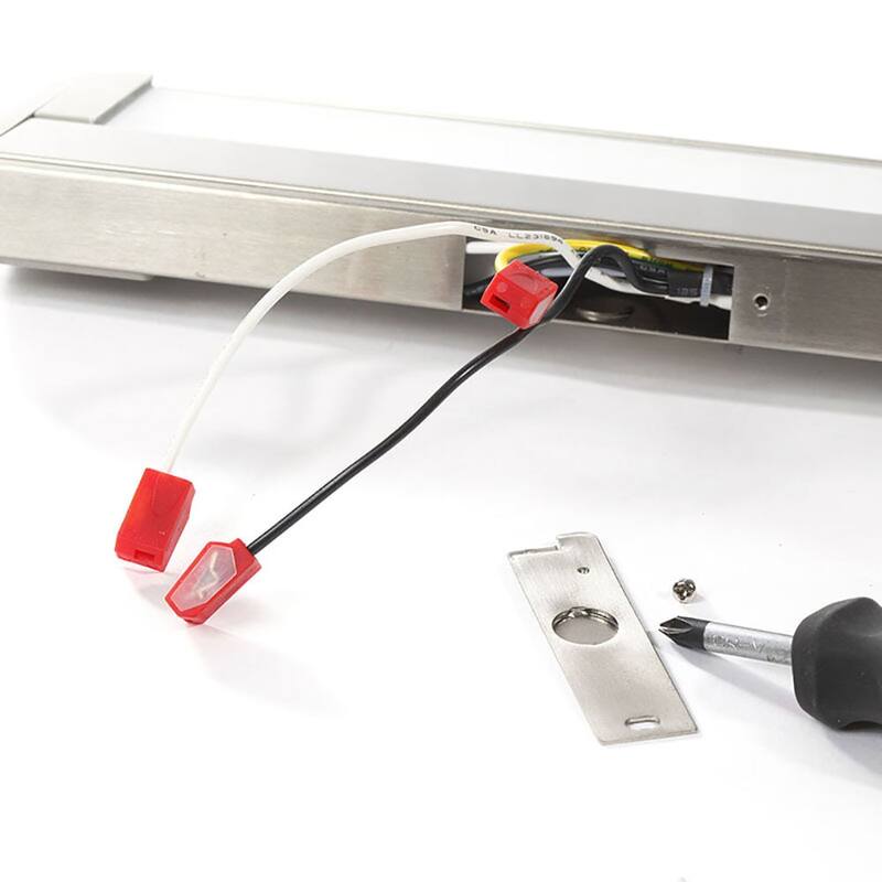 18" Dimmable LED Under Cabinet Kitchen Overhead Lighting - 120V LED Light Bar
