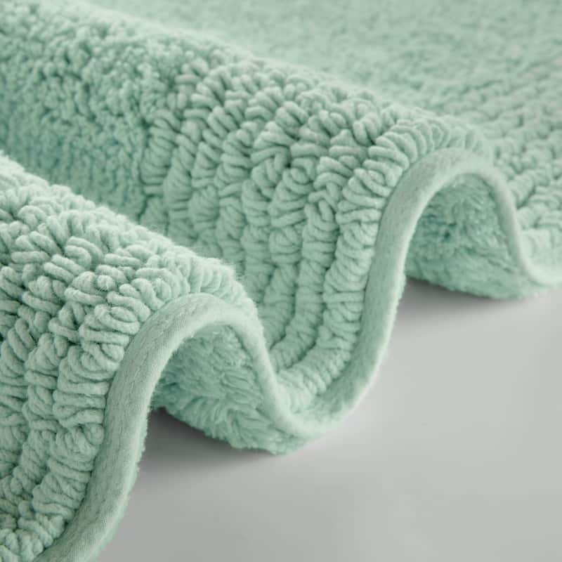 1 PCS 24x36"Tufted 3000 GSM Reversible Bath Rug Green - 3' x 2'
