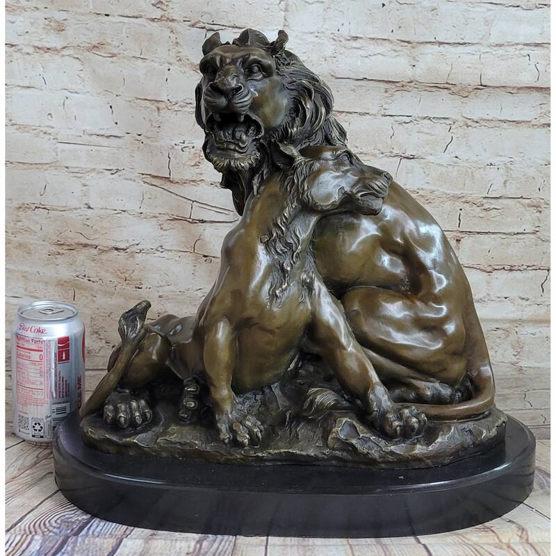 Male Female Imitative Lion Necking Romantic Love Bronze Statue Sculpture Figure On Marble Base