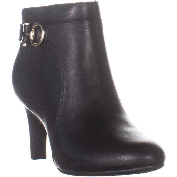 Bandolino longo ankle booties