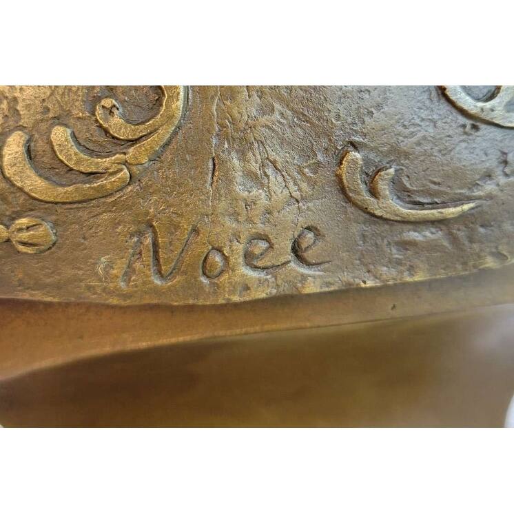 Bronze Bust Sculpture Of A Victorian Or Edwardian Woman In A Hat