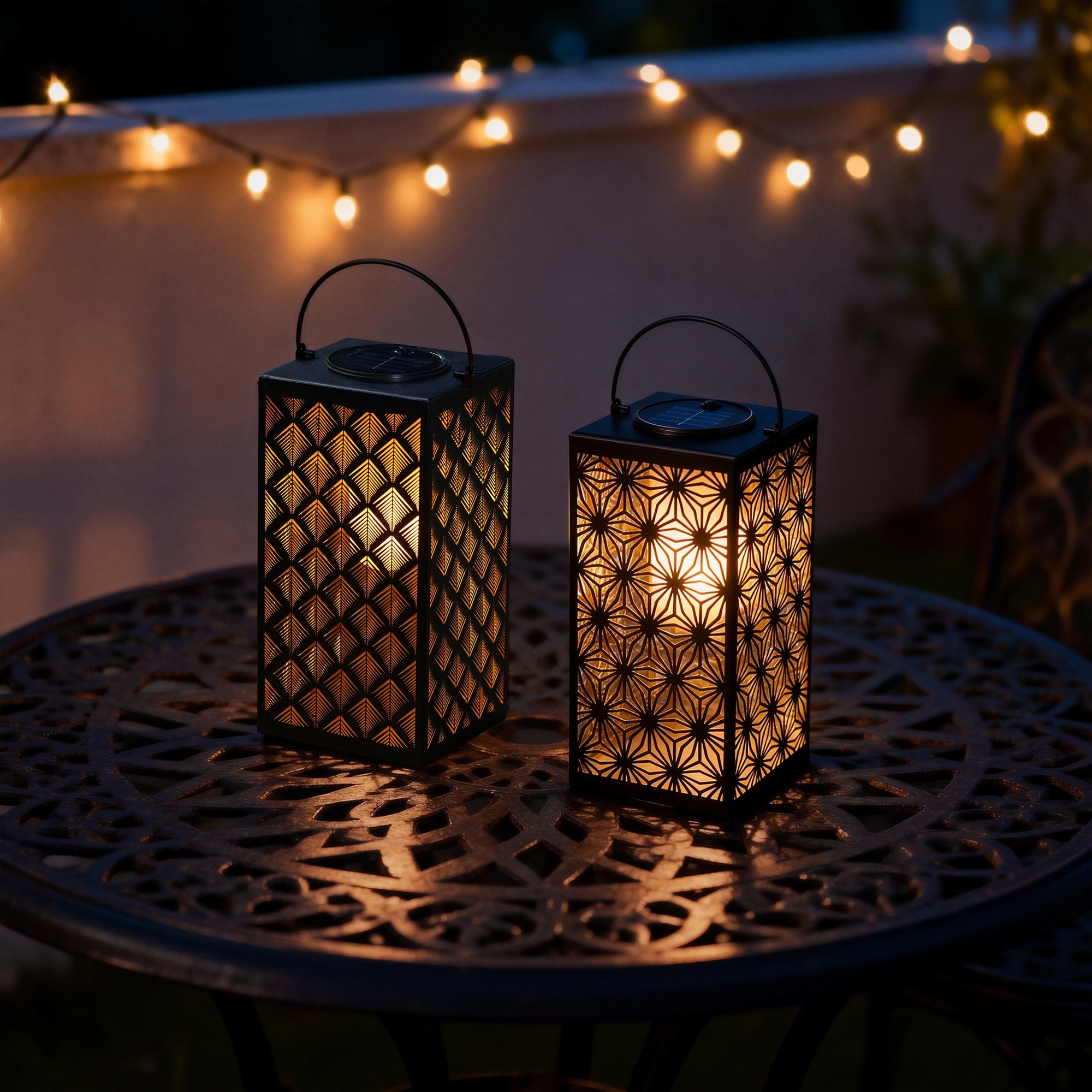 Glitzhome Metal Cutout Textured Pattern Solar Powered Hanging