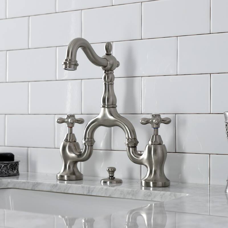 English Country Bridge Bathroom Faucet with Brass Pop-Up