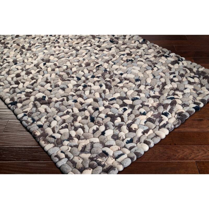Hand-woven New Zealand Felted Wool Stone Look Textured Area Rug - 3'6" x 5'6"