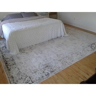 Unique Loom Casino Sofia Area Rug