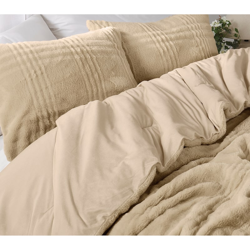 Brooklyn Loom Carved Faux Fur 3 Piece Comforter Set