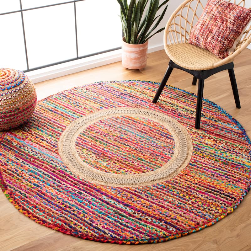 SAFAVIEH Handmade Braided Moung Bohemian Cotton Rug - 4' Round - Pink/Sage