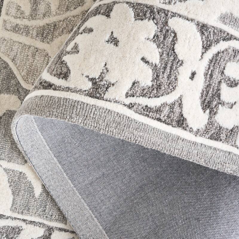 SAFAVIEH Handmade Metro Ivancea Wool Rug