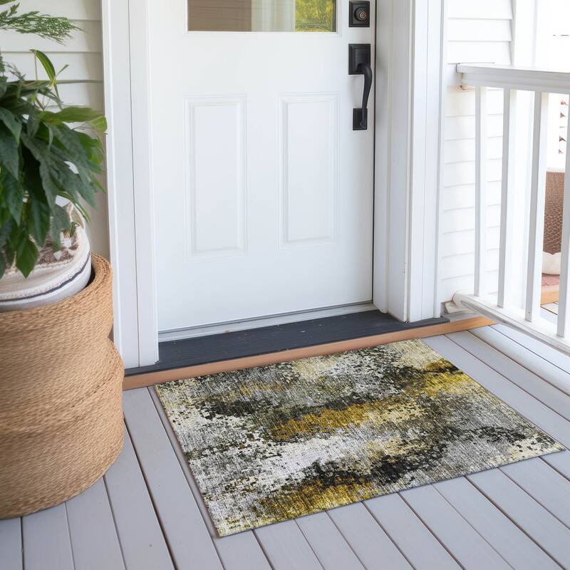 Machine Washable Indoor/ Outdoor Contemporary Abstract Chantille Rug - Pewter - 1'8" x 2'6"