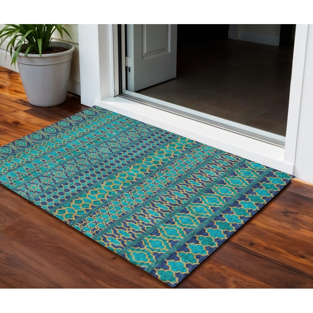 HomeRoots Quatrefoil Transitional Rectangle Outdoor Rug
