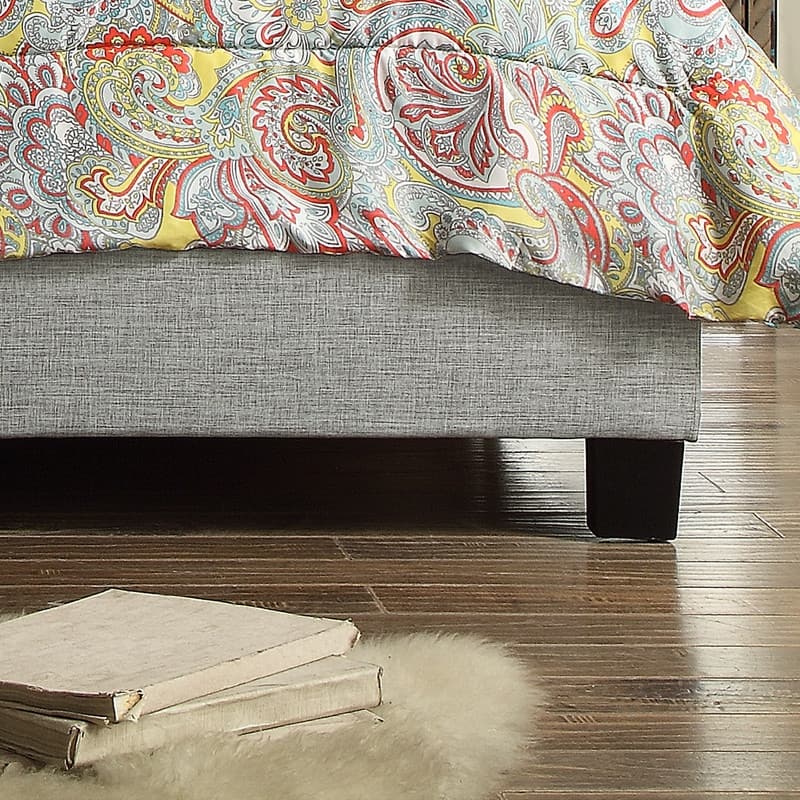 Moser Bay Queen Size Tufted Upholstered Bed