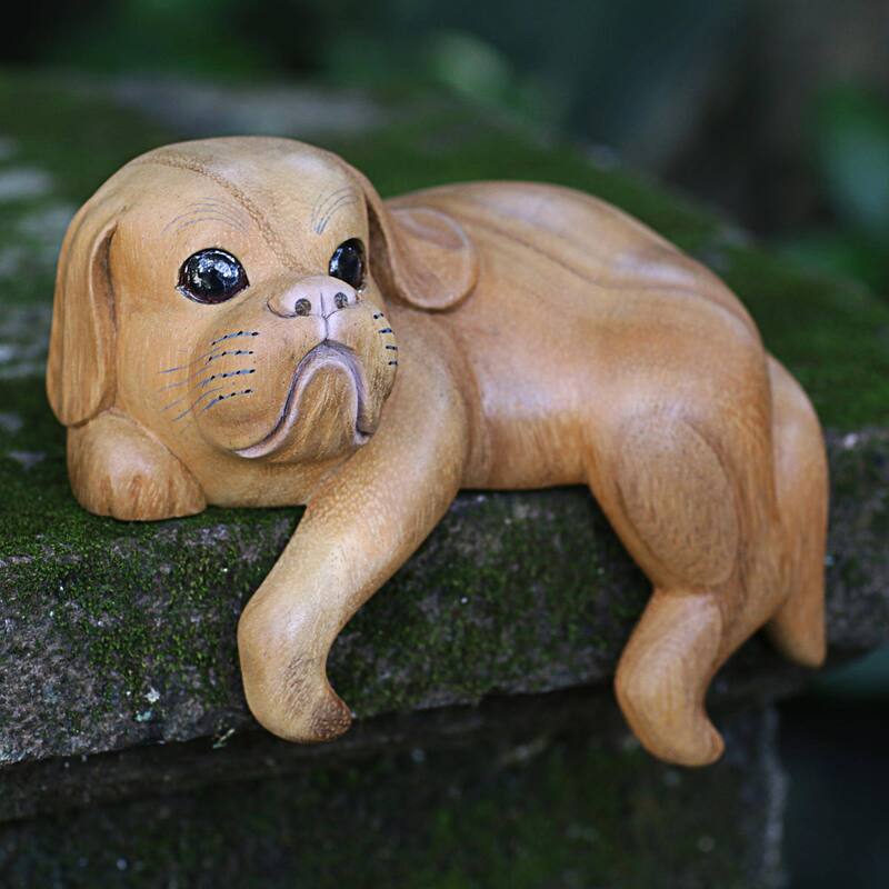 Handmade Curious Shih Tzu Wood sculpture (Indonesia) - 21 x 15 x 15