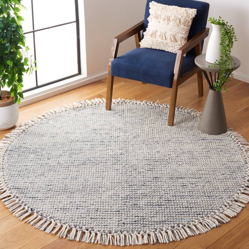 SAFAVIEH Natura Bernetta Wool Fringe Rug - 6' Round - Blue/Ivory