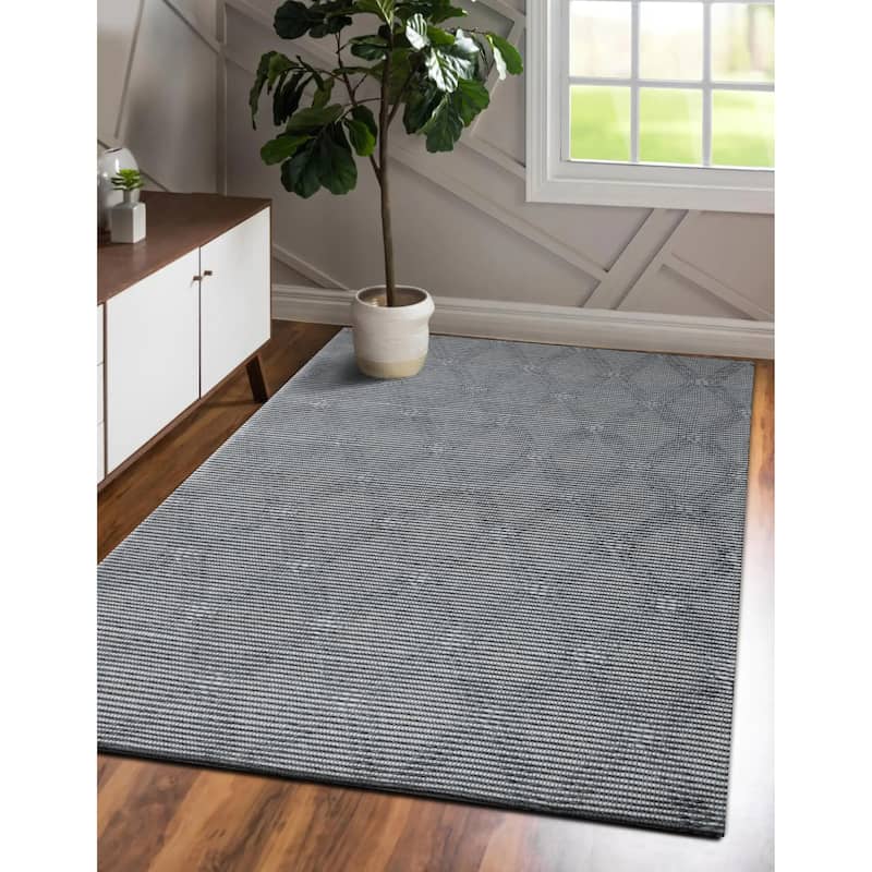 Sevita Transitional Diamond Wool Indoor Area Rug, 5' x 7'9"
