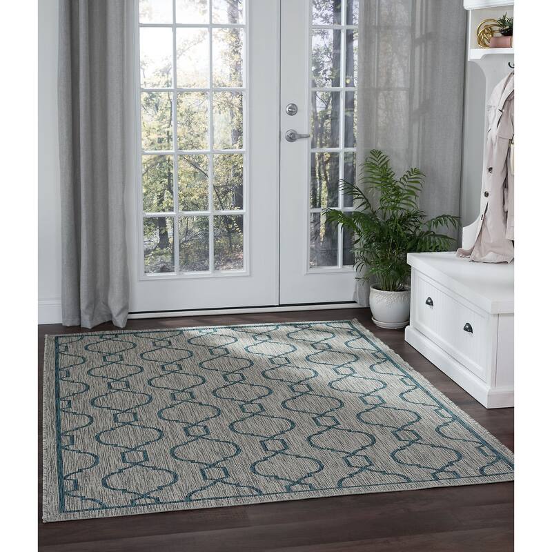 Colonnade Transitional Geometric Indoor/Outdoor Area Rug
