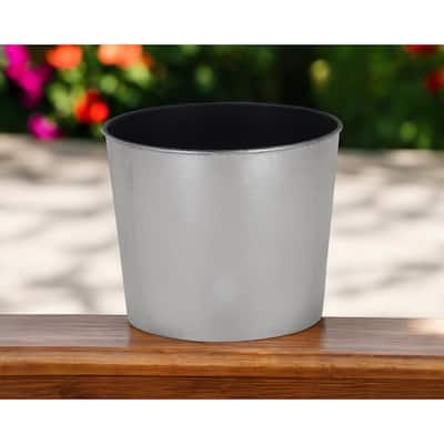 HomeRoots 7" Silver Recycled Plastic Indoor Outdoor Round Pot Planter