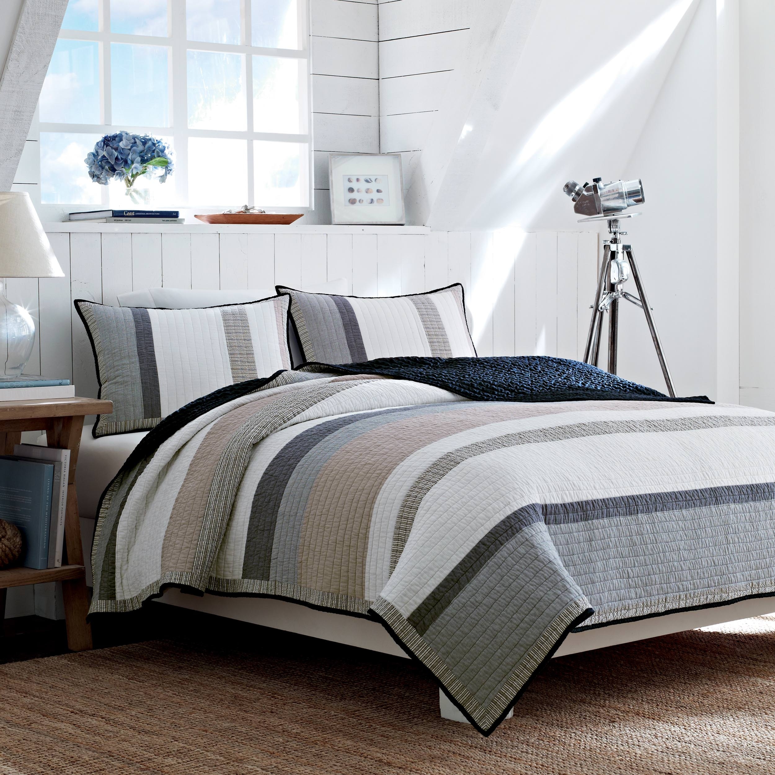 Nautica Tideway Cotton Woven Stripe With Solid Reverse Quilt