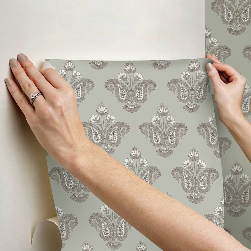 NuWallpaper Nabela Noor Home Fazia Moss Peel and Stick Wallpaper