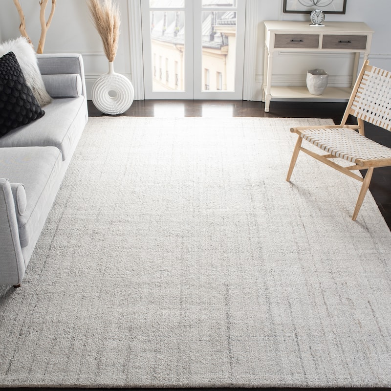 SAFAVIEH Handmade Abstract Coraly Modern Viscose Rug