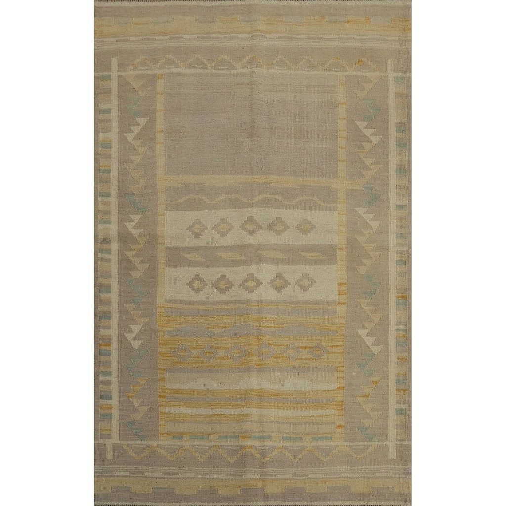 Hand Woven Southwestern Wool Grey Geometric Area Rug - 5' 10'' X 4' 1''
