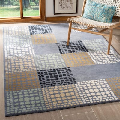 SAFAVIEH Handmade Wyndham Miina Modern Wool Rug