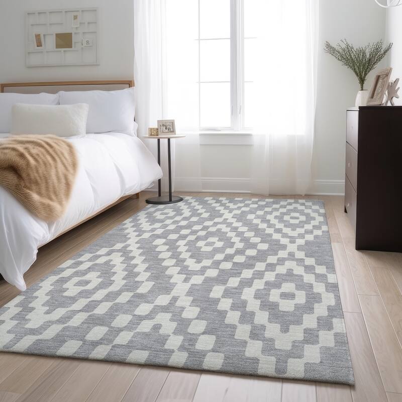 Premium Washable Super Soft Moroccan Modern Mayfield Rug - Silver - 3' x 5'