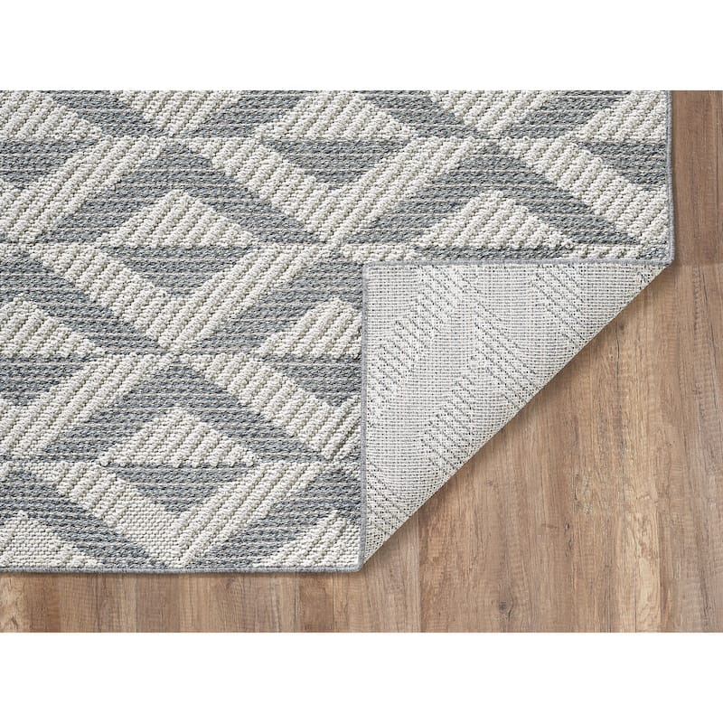 Domani Breeze Mid-Ccntury Trellis Outdoor Rug