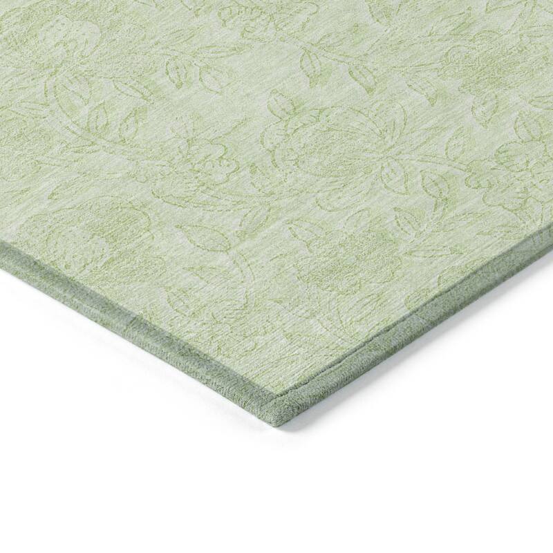 HomeRoots Floral Transitional Rectangle Outdoor Rug