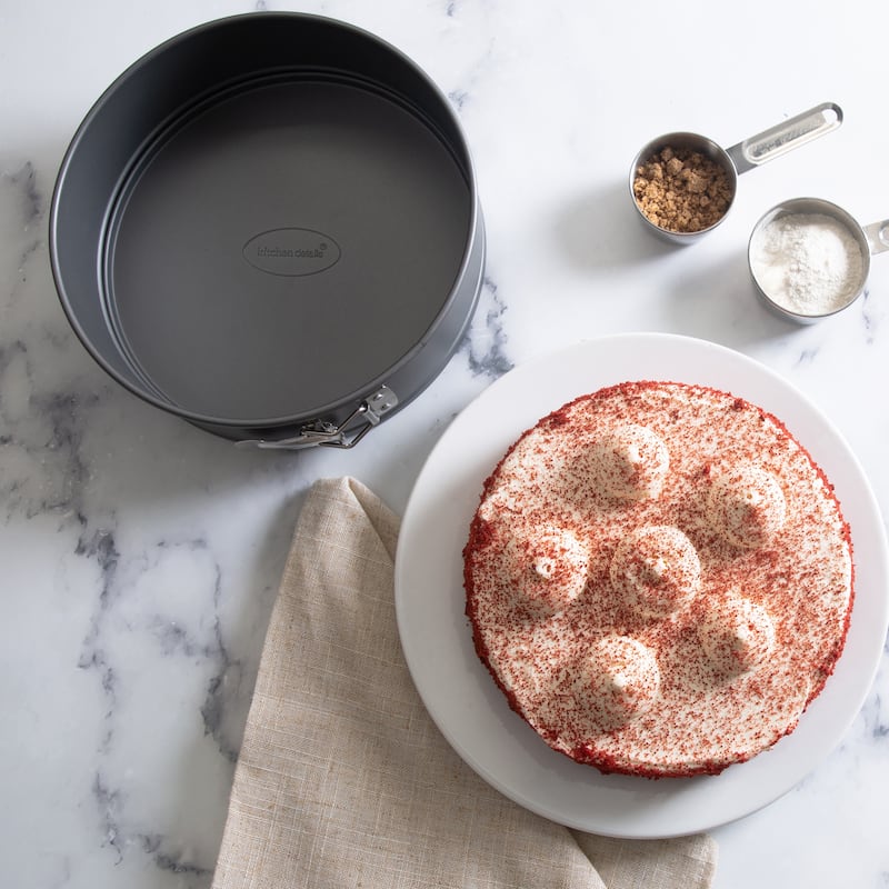 Kitchen Details 9.5 Inch Round Spring form Pan