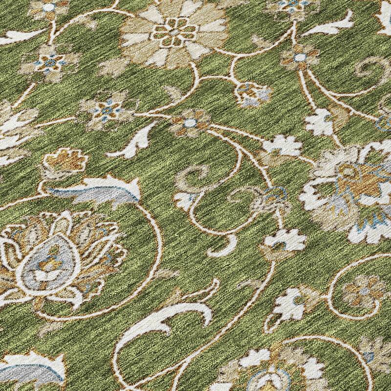 Machine Washable Indoor/ Outdoor Traditional KashanChantille Rug