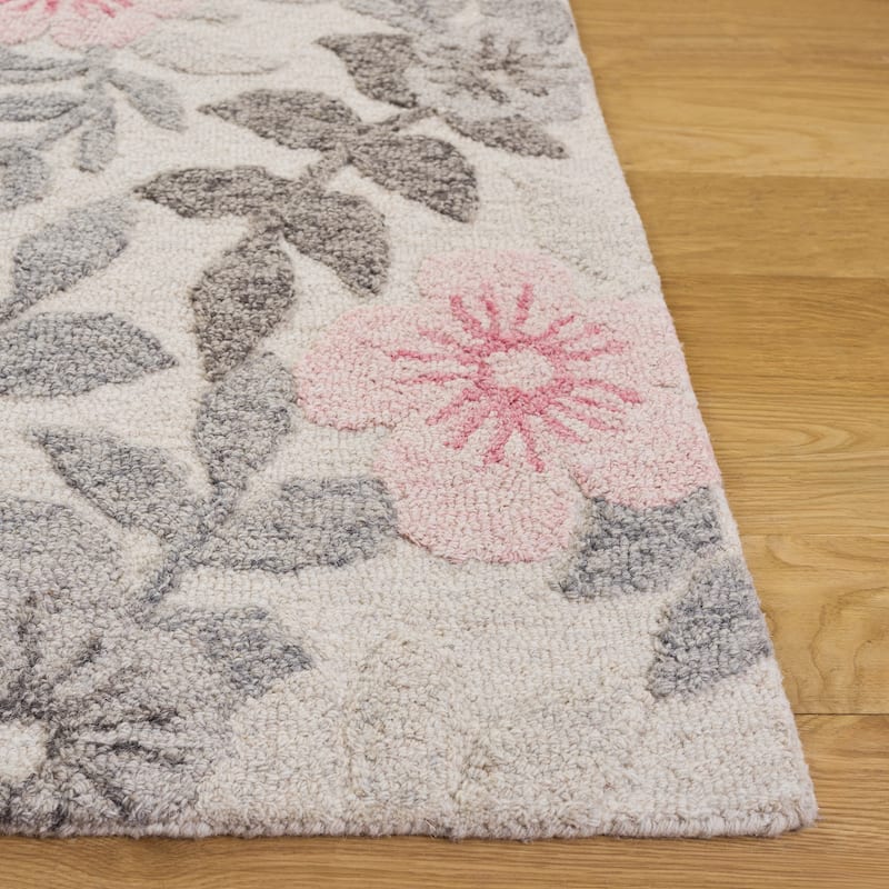 SAFAVIEH Handmade Jardin Prescilla Floral Wool Rug