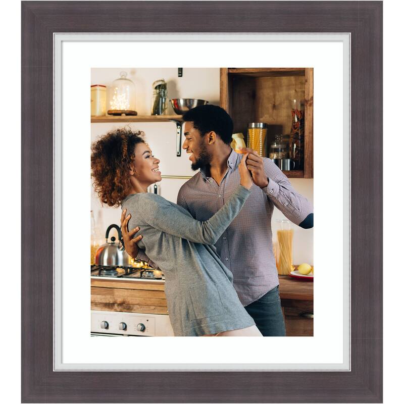 Ellie Picture Frame, Photo Frame - 20x24 Matted to 16x20 - Ellie Brown Silver