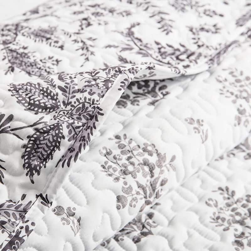 DriftAway 3 Piece Rina Vintage Inspired Floral Reversible Quilt Set Bedspreads Coverlet Prewashed