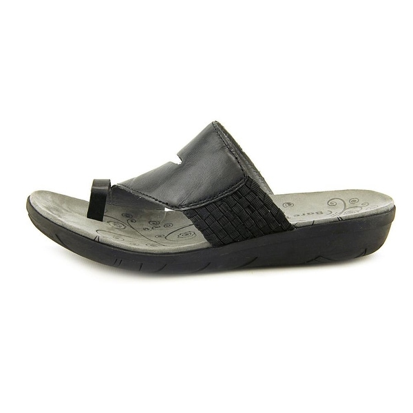 thong bare traps sandals