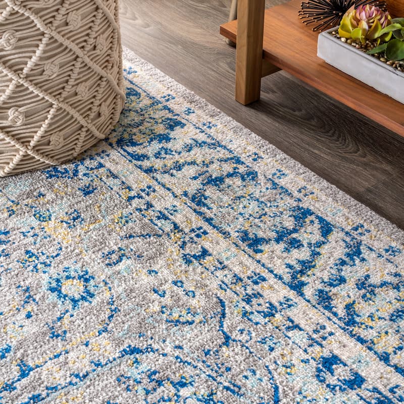 JONATHAN Y Traditional Persian Boho Floral Area Rug