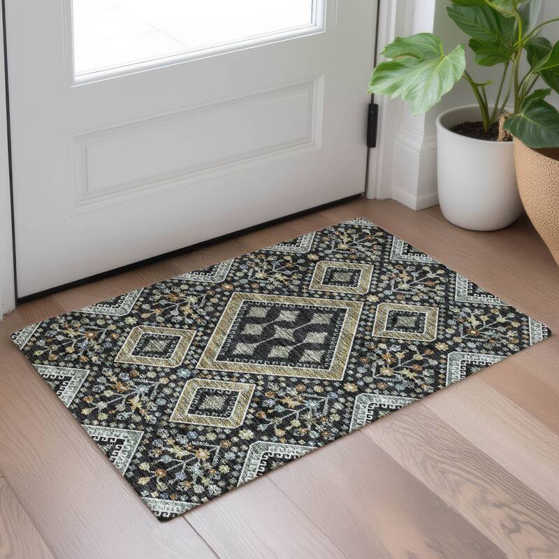 Machine Washable Indoor/ Outdoor Boho Milli Chantille Rug