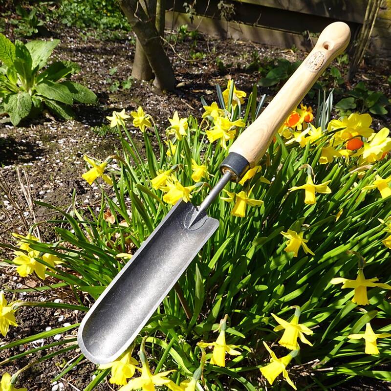 DeWit Gardening Rock-N-Root Trowel with Midsize 10" Handle - 18"L
