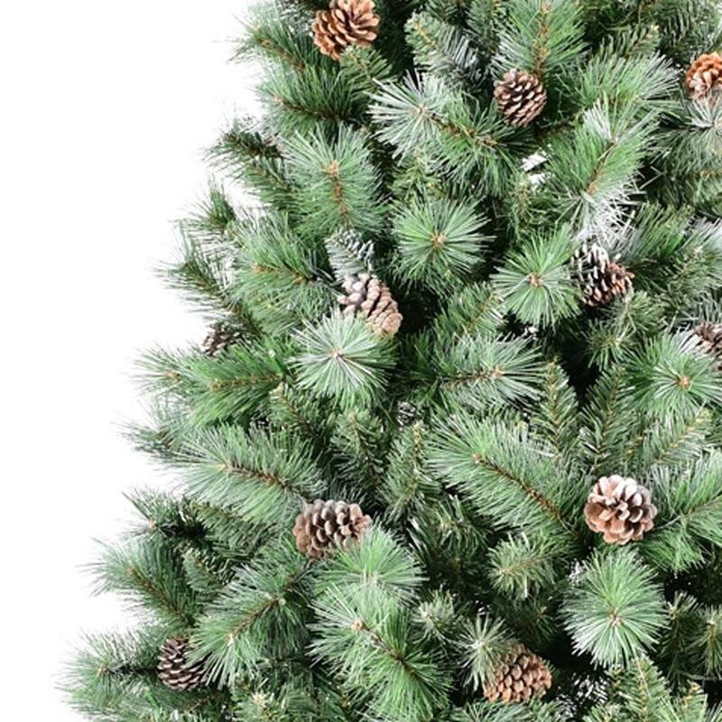HomeRoots 5' Full Pine Christmas Tree With Decorations - Green - 41.00 in. x 60.00 in. x 41.00 in.