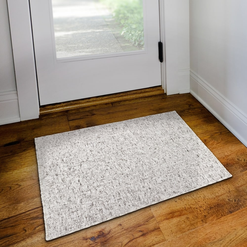 Addison Winslow Active Solid Wool and Viscose Area Rug