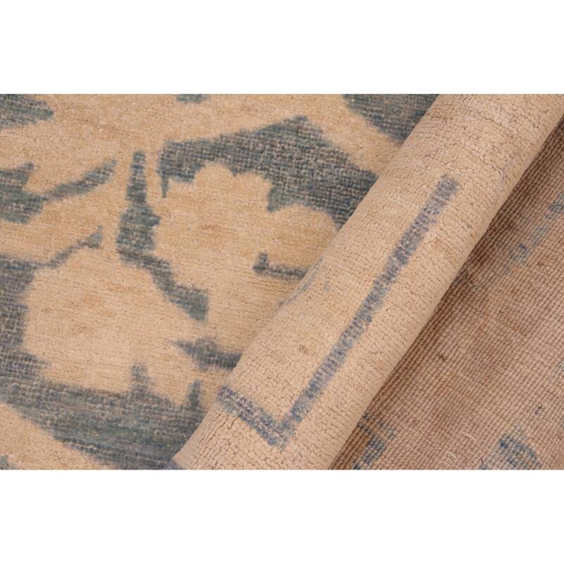 Hexagonal Trellis Floral Hand-Knotted Wool Area Rug